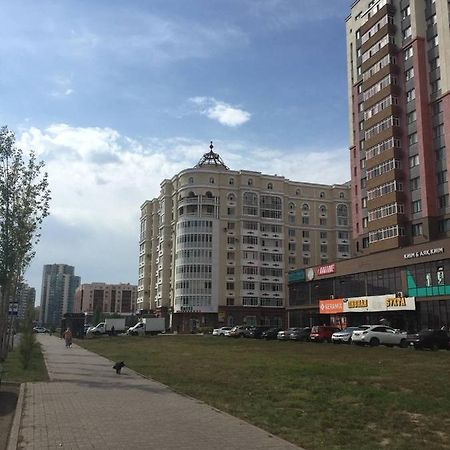 Уютная Квартира Комфорт Класса74 Astana Zewnętrze zdjęcie